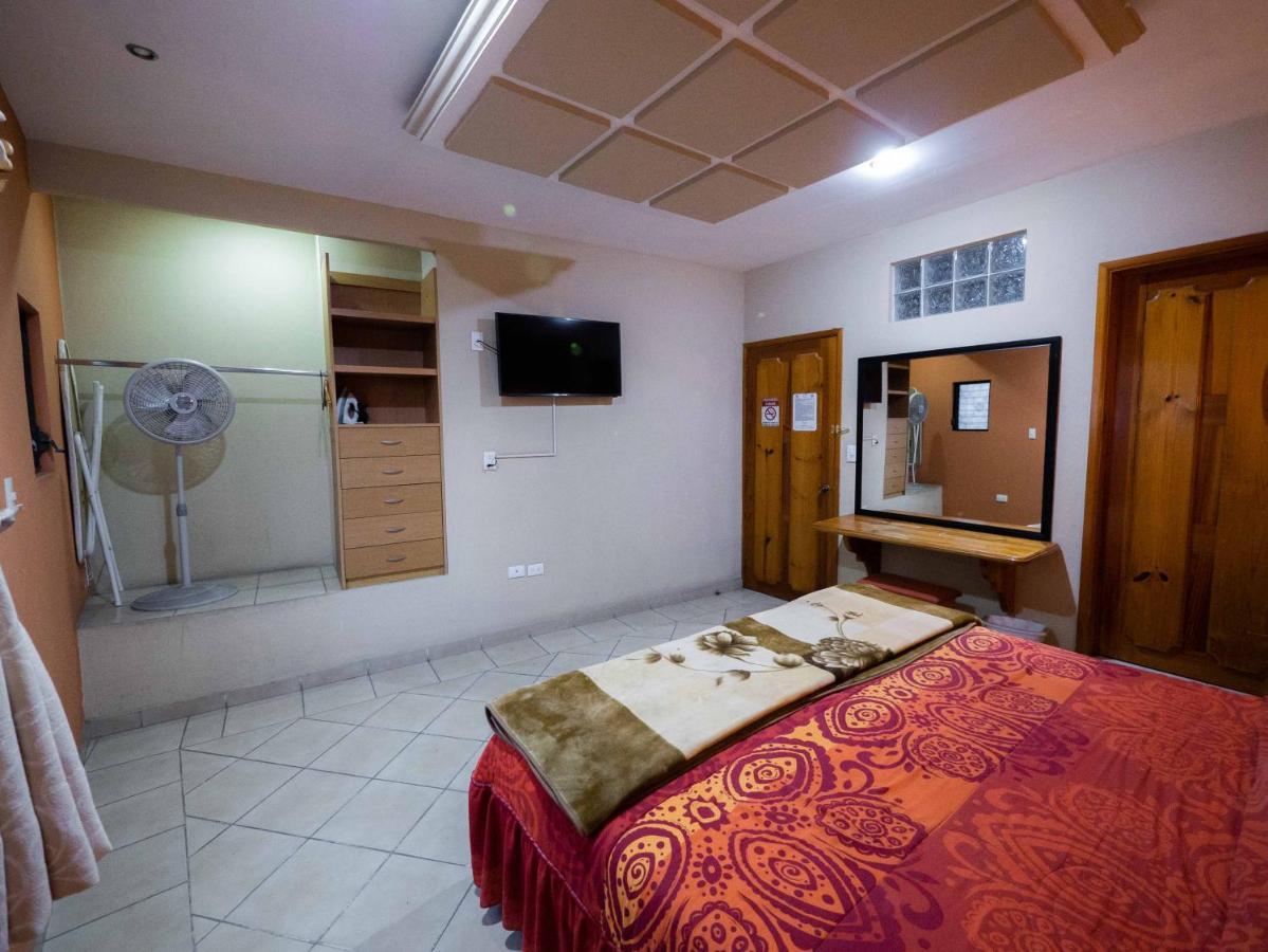 Hotel El Angel Taxco エクステリア 写真